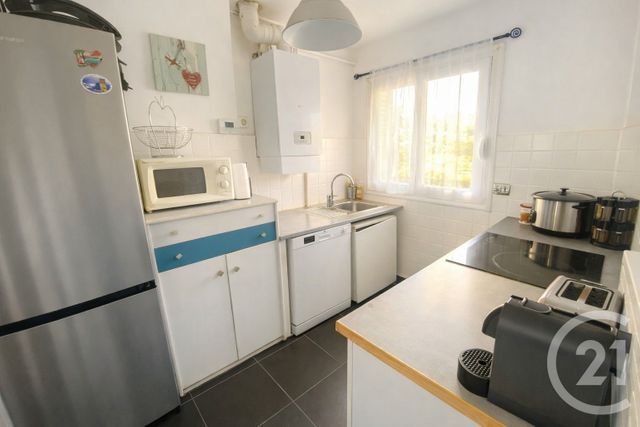 Appartement F3 à vendre - 3 pièces - 56.0 m2 - TOULON - 83 - PROVENCE-ALPES-COTE-D-AZUR - Century 21 Ouest Immo