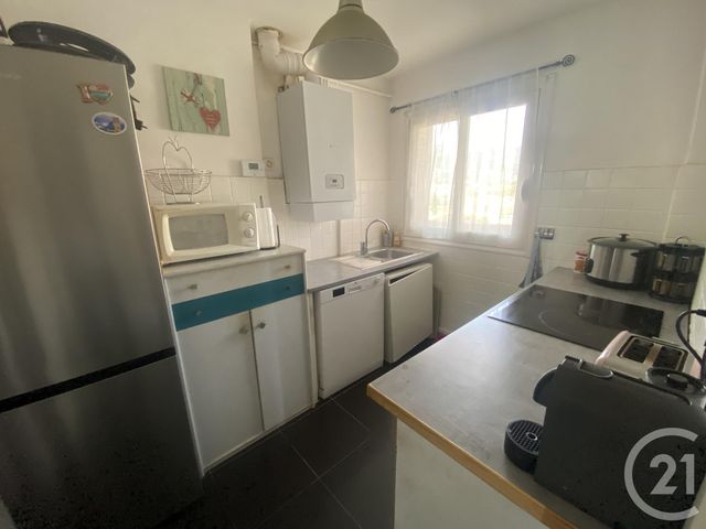 Appartement F3 à vendre - 3 pièces - 56.0 m2 - TOULON - 83 - PROVENCE-ALPES-COTE-D-AZUR - Century 21 Ouest Immo