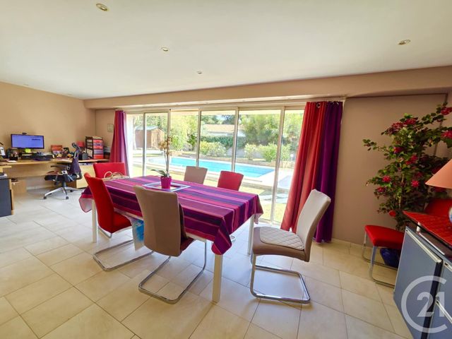 maison à vendre - 5 pièces - 170.0 m2 - SIX FOURS LES PLAGES - 83 - PROVENCE-ALPES-COTE-D-AZUR - Century 21 Ouest Immo