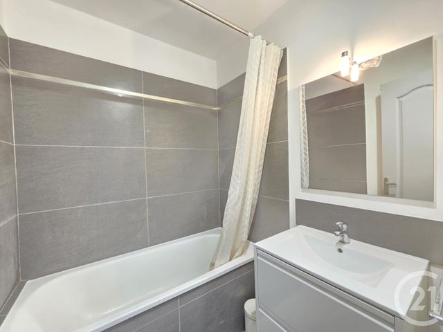 Appartement F2 à vendre - 2 pièces - 48.95 m2 - TOULON - 83 - PROVENCE-ALPES-COTE-D-AZUR - Century 21 Ouest Immo