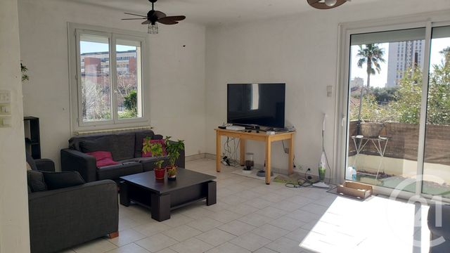 Appartement à vendre - 4 pièces - 61.05 m2 - TOULON - 83 - PROVENCE-ALPES-COTE-D-AZUR - Century 21 Ouest Immo
