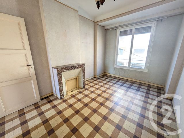 Appartement T3 à vendre - 2 pièces - 40.0 m2 - TOULON - 83 - PROVENCE-ALPES-COTE-D-AZUR - Century 21 Ouest Immo
