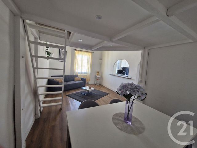 Appartement à louer - 3 pièces - 48.31 m2 - TOULON - 83 - PROVENCE-ALPES-COTE-D-AZUR - Century 21 Ouest Immo