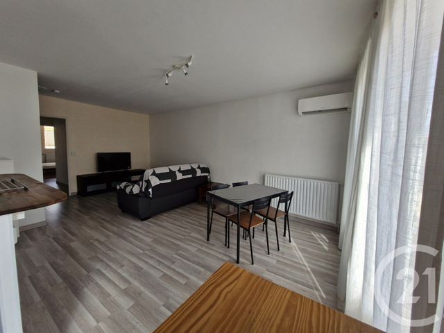 Appartement à louer - 3 pièces - 64.2 m2 - TOULON - 83 - PROVENCE-ALPES-COTE-D-AZUR - Century 21 Ouest Immo