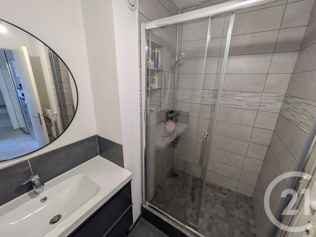 Appartement à vendre - 4 pièces - 90.5 m2 - TOULON - 83 - PROVENCE-ALPES-COTE-D-AZUR - Century 21 Ouest Immo