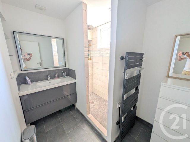 Appartement à vendre - 4 pièces - 90.5 m2 - TOULON - 83 - PROVENCE-ALPES-COTE-D-AZUR - Century 21 Ouest Immo