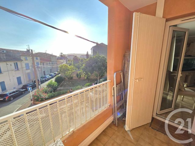 Afficher la photo en grand Appartement F3 à vendre - 3 pièces - 62.25 m2 - TOULON - 83 - PROVENCE-ALPES-COTE-D-AZUR - Century 21 Ouest Immo