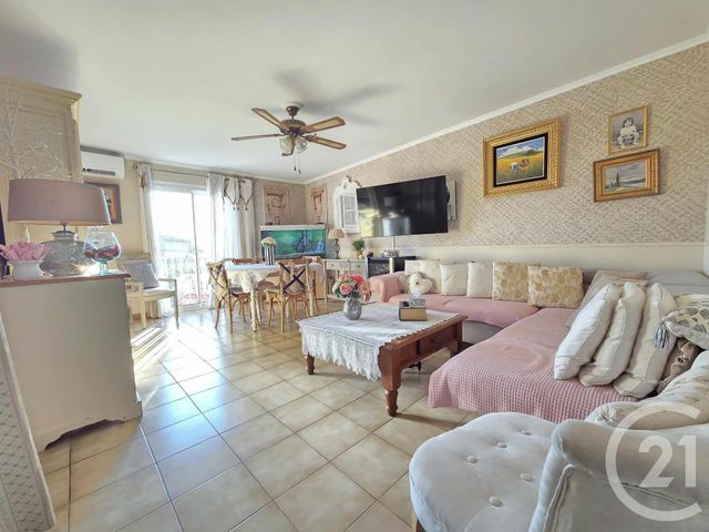 Afficher la photo en grand Appartement F3 à vendre - 3 pièces - 62.25 m2 - TOULON - 83 - PROVENCE-ALPES-COTE-D-AZUR - Century 21 Ouest Immo