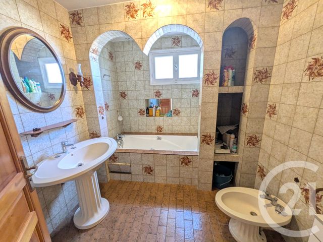 maison à vendre - 8 pièces - 180.0 m2 - LA SEYNE SUR MER - 83 - PROVENCE-ALPES-COTE-D-AZUR - Century 21 Ouest Immo