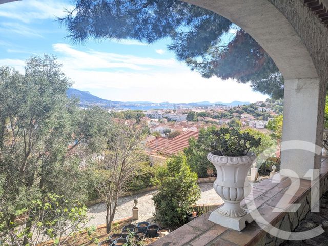 maison à vendre - 8 pièces - 180.0 m2 - LA SEYNE SUR MER - 83 - PROVENCE-ALPES-COTE-D-AZUR - Century 21 Ouest Immo
