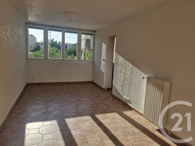 Appartement F4 à louer - 4 pièces - 64.37 m2 - TOULON - 83 - PROVENCE-ALPES-COTE-D-AZUR - Century 21 Ouest Immo