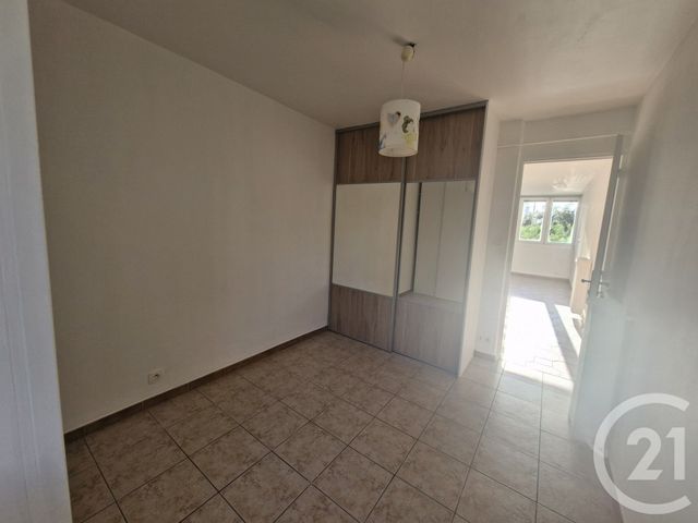 Appartement F4 à louer - 4 pièces - 64.37 m2 - TOULON - 83 - PROVENCE-ALPES-COTE-D-AZUR - Century 21 Ouest Immo