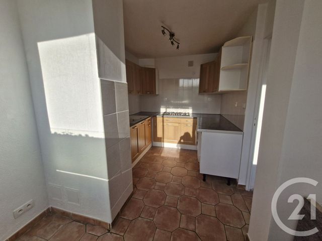 Appartement F4 à louer - 4 pièces - 64.37 m2 - TOULON - 83 - PROVENCE-ALPES-COTE-D-AZUR - Century 21 Ouest Immo