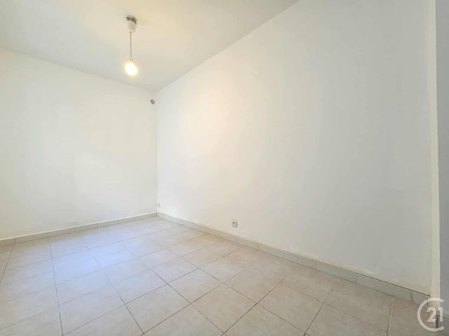Appartement F2 à vendre - 2 pièces - 29.0 m2 - TOULON - 83 - PROVENCE-ALPES-COTE-D-AZUR - Century 21 Ouest Immo