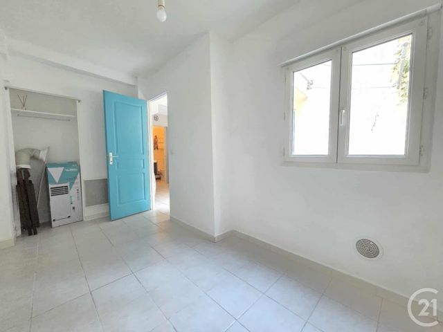 Appartement F2 à vendre - 2 pièces - 29.0 m2 - TOULON - 83 - PROVENCE-ALPES-COTE-D-AZUR - Century 21 Ouest Immo