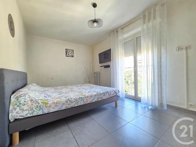 Appartement T4 à vendre - 4 pièces - 78.91 m2 - TOULON - 83 - PROVENCE-ALPES-COTE-D-AZUR - Century 21 Ouest Immo