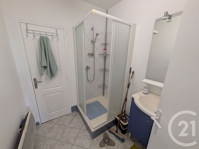 Appartement T2 à vendre - 2 pièces - 29.76 m2 - TOULON - 83 - PROVENCE-ALPES-COTE-D-AZUR - Century 21 Ouest Immo