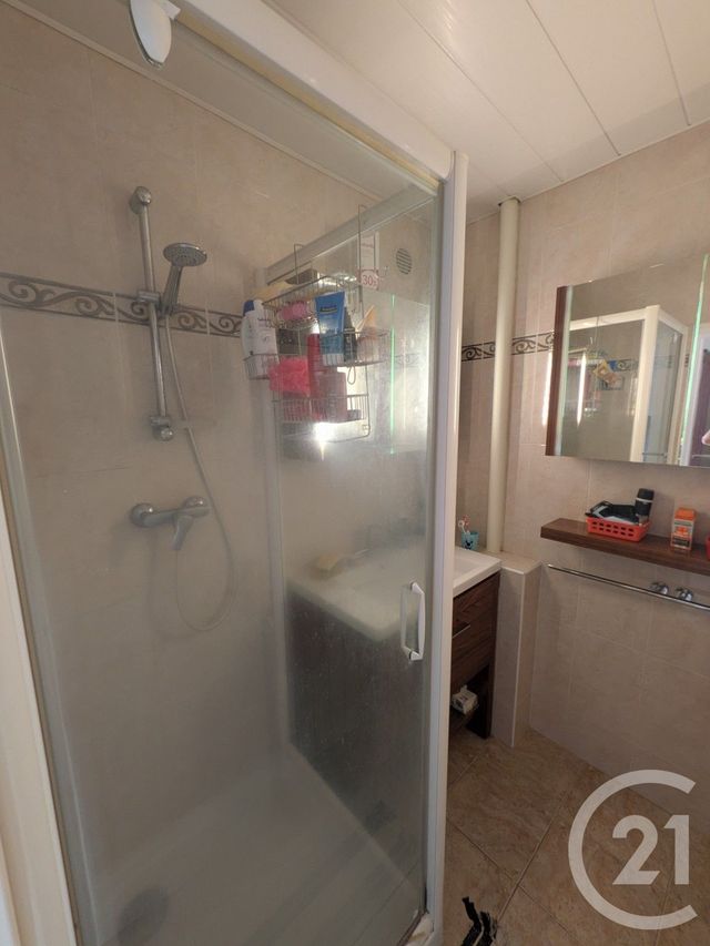 Appartement T5 à vendre - 5 pièces - 80.47 m2 - TOULON - 83 - PROVENCE-ALPES-COTE-D-AZUR - Century 21 Ouest Immo