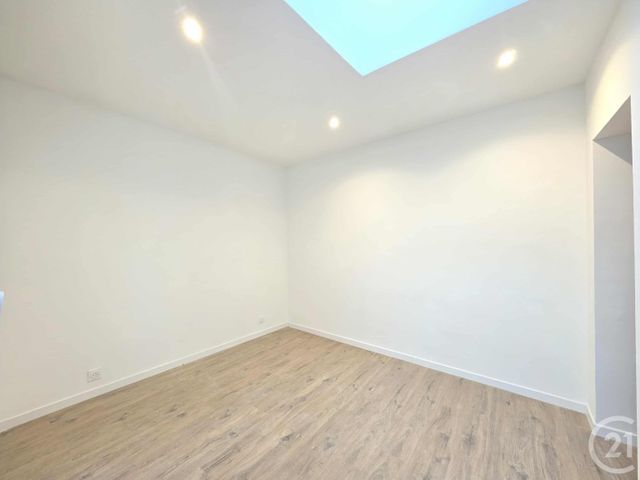 Appartement F4 à vendre - 4 pièces - 73.39 m2 - LE CASTELLET - 83 - PROVENCE-ALPES-COTE-D-AZUR - Century 21 Ouest Immo