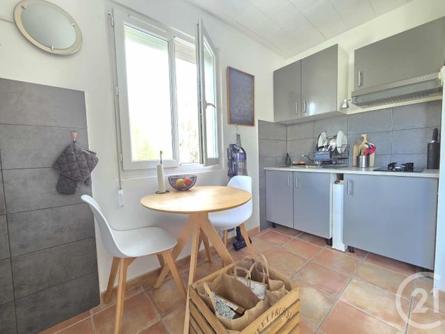 immeuble à vendre - 450.0 m2 - SIX FOURS LES PLAGES - 83 - PROVENCE-ALPES-COTE-D-AZUR - Century 21 Ouest Immo