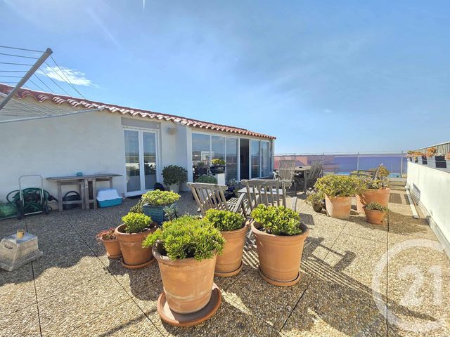 immeuble à vendre - 450.0 m2 - SIX FOURS LES PLAGES - 83 - PROVENCE-ALPES-COTE-D-AZUR - Century 21 Ouest Immo