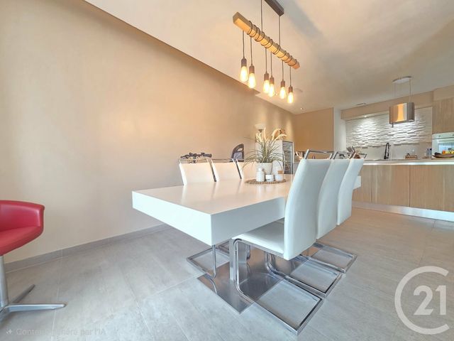 Appartement F4 à vendre - 4 pièces - 106.78 m2 - OLLIOULES - 83 - PROVENCE-ALPES-COTE-D-AZUR - Century 21 Ouest Immo