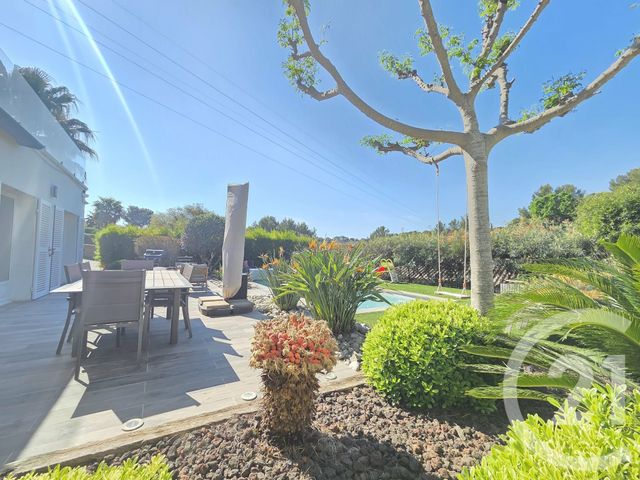 Appartement F4 à vendre - 4 pièces - 106.78 m2 - OLLIOULES - 83 - PROVENCE-ALPES-COTE-D-AZUR - Century 21 Ouest Immo