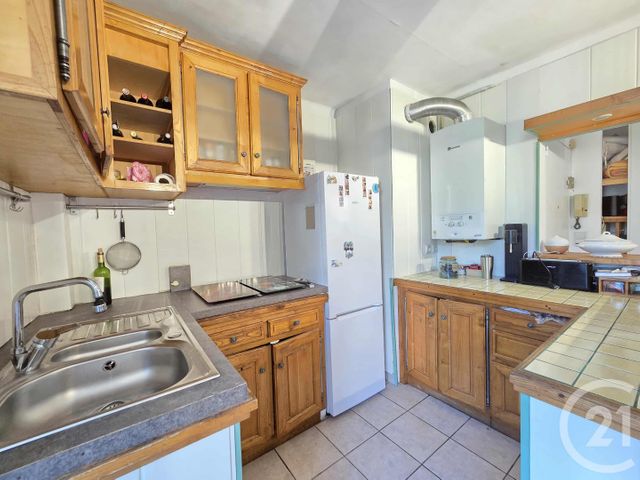 Afficher la photo en grand Appartement F4 à vendre - 4 pièces - 64.94 m2 - TOULON - 83 - PROVENCE-ALPES-COTE-D-AZUR - Century 21 Ouest Immo