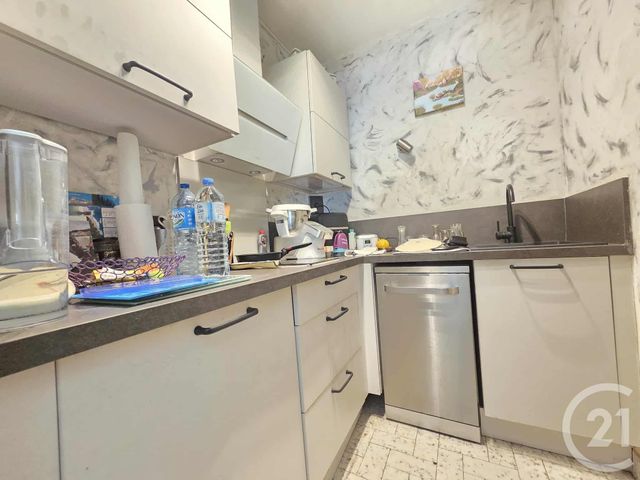 Afficher la photo en grand Appartement T2 à vendre - 2 pièces - 43.18 m2 - BANDOL - 83 - PROVENCE-ALPES-COTE-D-AZUR - Century 21 Ouest Immo