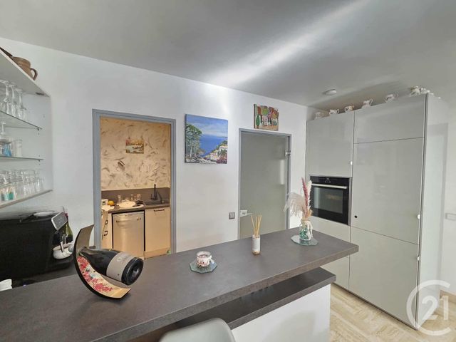 Afficher la photo en grand Appartement T2 à vendre - 2 pièces - 43.18 m2 - BANDOL - 83 - PROVENCE-ALPES-COTE-D-AZUR - Century 21 Ouest Immo