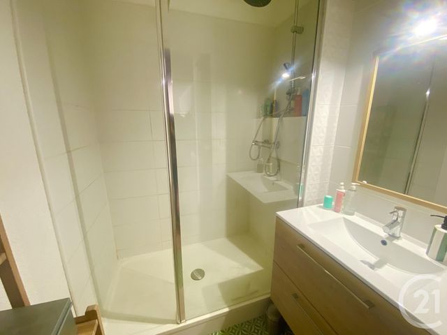 Appartement F3 à vendre - 3 pièces - 67.0 m2 - TOULON - 83 - PROVENCE-ALPES-COTE-D-AZUR - Century 21 Ouest Immo