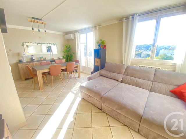 Appartement F4 à vendre - 4 pièces - 67.0 m2 - TOULON - 83 - PROVENCE-ALPES-COTE-D-AZUR - Century 21 Ouest Immo