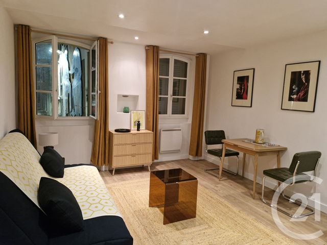 Appartement F1 à louer TOULON