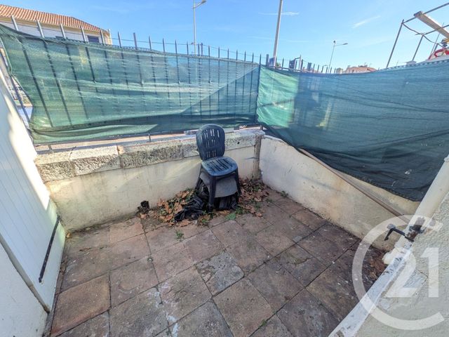 Appartement T1 à vendre - 1 pièce - 24.0 m2 - TOULON - 83 - PROVENCE-ALPES-COTE-D-AZUR - Century 21 Ouest Immo