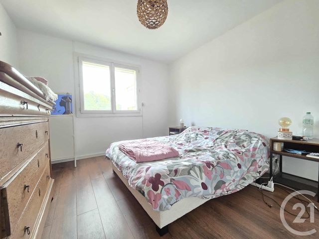 Appartement T4 à vendre - 4 pièces - 82.59 m2 - TOULON - 83 - PROVENCE-ALPES-COTE-D-AZUR - Century 21 Ouest Immo