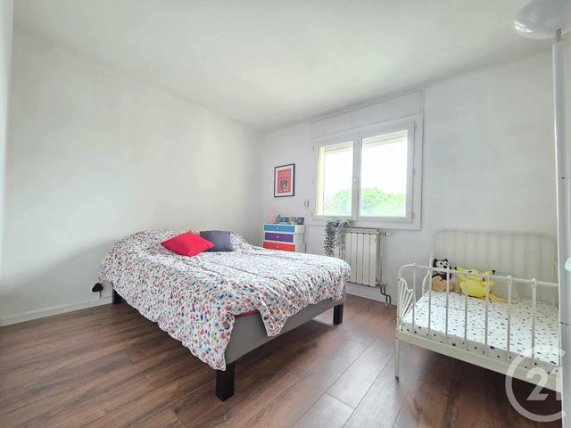 Appartement T4 à vendre - 4 pièces - 82.59 m2 - TOULON - 83 - PROVENCE-ALPES-COTE-D-AZUR - Century 21 Ouest Immo