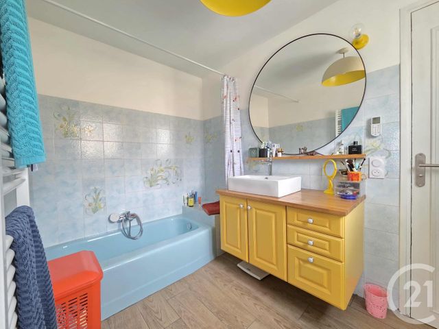 maison à vendre - 6 pièces - 135.0 m2 - TOULON - 83 - PROVENCE-ALPES-COTE-D-AZUR - Century 21 Ouest Immo