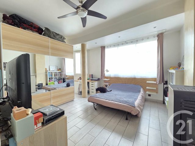 Appartement T2 à vendre - 2 pièces - 50.8 m2 - TOULON - 83 - PROVENCE-ALPES-COTE-D-AZUR - Century 21 Ouest Immo