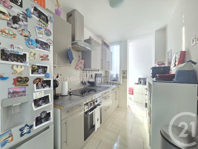 Appartement T3 à vendre - 3 pièces - 63.37 m2 - TOULON - 83 - PROVENCE-ALPES-COTE-D-AZUR - Century 21 Ouest Immo