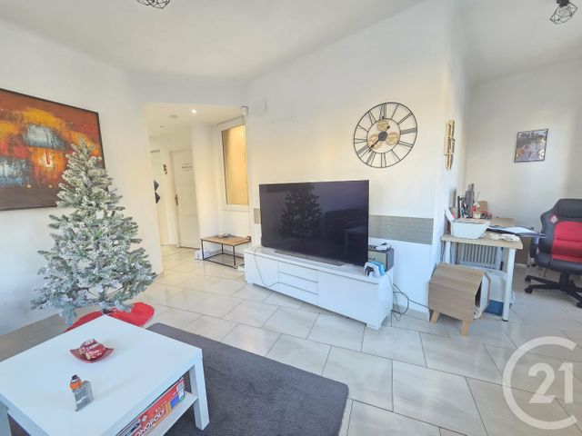 Appartement T3 à vendre - 3 pièces - 63.37 m2 - TOULON - 83 - PROVENCE-ALPES-COTE-D-AZUR - Century 21 Ouest Immo