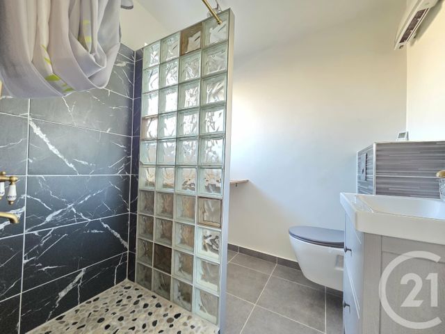 Appartement T2 à vendre - 2 pièces - 42.39 m2 - TOULON - 83 - PROVENCE-ALPES-COTE-D-AZUR - Century 21 Ouest Immo