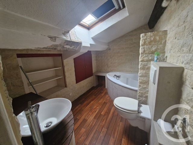 Appartement à louer - 2 pièces - 39.06 m2 - TOULON - 83 - PROVENCE-ALPES-COTE-D-AZUR - Century 21 Ouest Immo