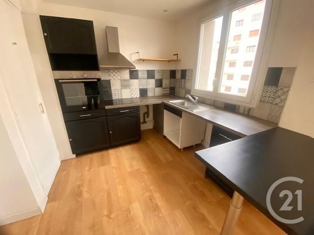 Appartement F3 à vendre - 3 pièces - 45.0 m2 - TOULON - 83 - PROVENCE-ALPES-COTE-D-AZUR - Century 21 Ouest Immo