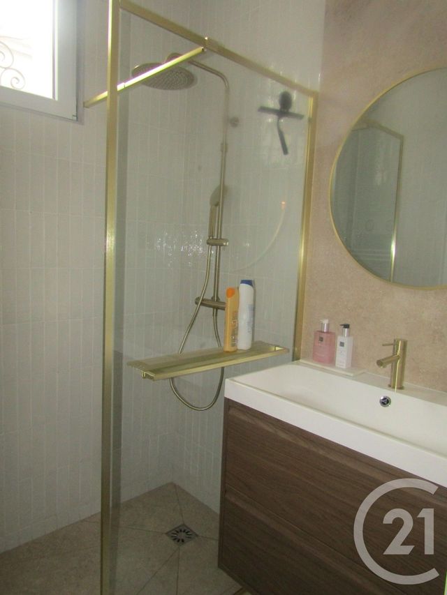 Appartement T3 à vendre - 3 pièces - 43.71 m2 - TOULON - 83 - PROVENCE-ALPES-COTE-D-AZUR - Century 21 Ouest Immo