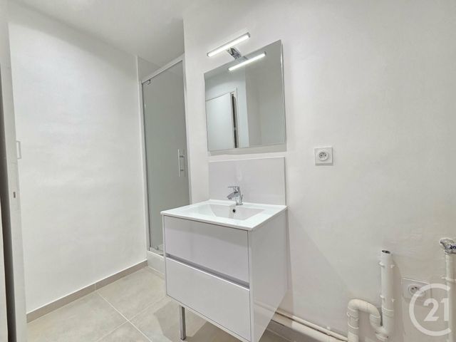Appartement F4 à vendre - 4 pièces - 69.0 m2 - TOULON - 83 - PROVENCE-ALPES-COTE-D-AZUR - Century 21 Ouest Immo