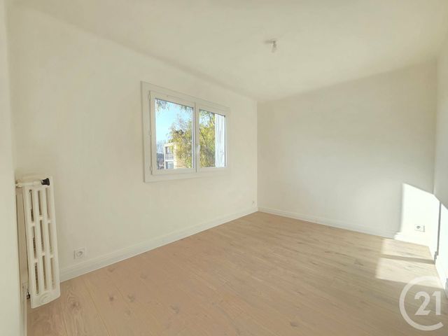Appartement F4 à vendre - 4 pièces - 69.0 m2 - TOULON - 83 - PROVENCE-ALPES-COTE-D-AZUR - Century 21 Ouest Immo