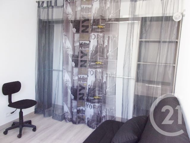 Appartement T3 à vendre - 3 pièces - 57.4 m2 - TOULON - 83 - PROVENCE-ALPES-COTE-D-AZUR - Century 21 Ouest Immo