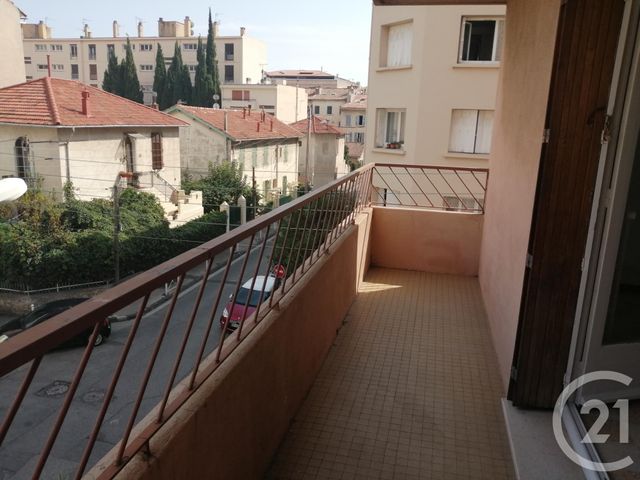 Appartement à louer - 2 pièces - 38.0 m2 - TOULON - 83 - PROVENCE-ALPES-COTE-D-AZUR - Century 21 Ouest Immo