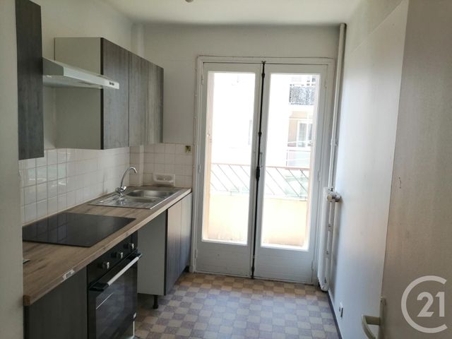 Appartement à louer - 2 pièces - 38.0 m2 - TOULON - 83 - PROVENCE-ALPES-COTE-D-AZUR - Century 21 Ouest Immo
