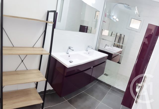 Appartement T4 à vendre - 4 pièces - 65.21 m2 - TOULON - 83 - PROVENCE-ALPES-COTE-D-AZUR - Century 21 Ouest Immo